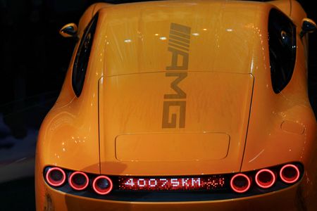 tagreuters.com2025binary_LYNXNPEL87069-VIEWIMAGE