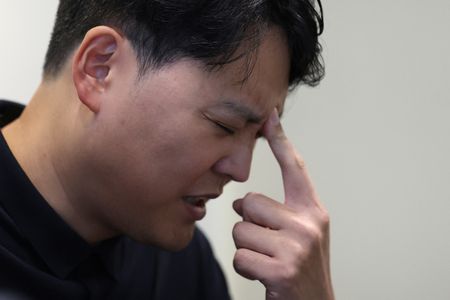 tagreuters.com2025binary_LYNXNPEL880B2-VIEWIMAGE