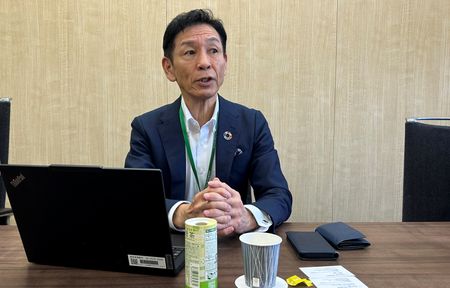 tagreuters.com2025binary_LYNXNPEL890C5-VIEWIMAGE