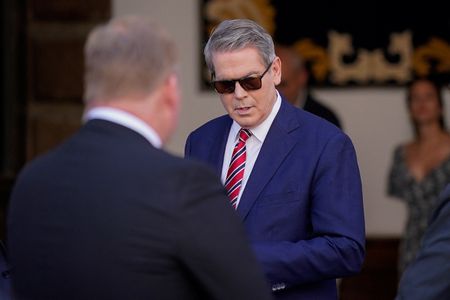 tagreuters.com2025binary_LYNXNPEL8D058-VIEWIMAGE