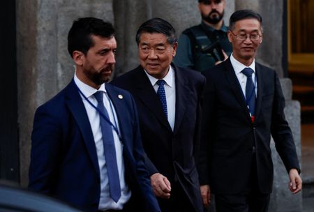 tagreuters.com2025binary_LYNXNPEL8D0F5-VIEWIMAGE