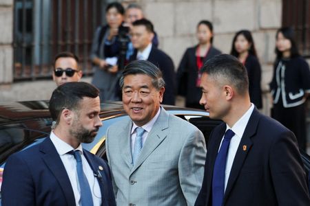 tagreuters.com2025binary_LYNXNPEL8E08C-VIEWIMAGE