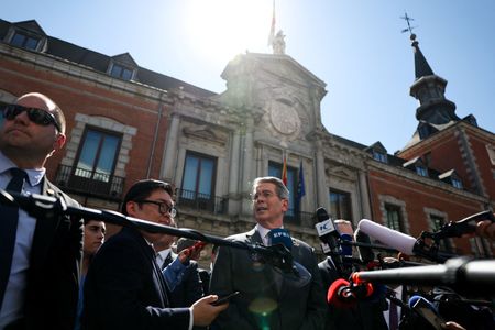 tagreuters.com2025binary_LYNXNPEL8E0N7-VIEWIMAGE