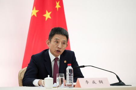 tagreuters.com2025binary_LYNXNPEL8E0N9-VIEWIMAGE