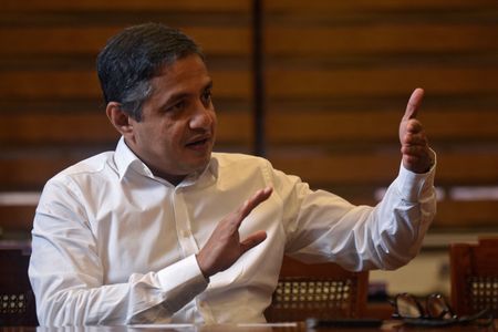 tagreuters.com2025binary_LYNXNPEL8G0A9-VIEWIMAGE