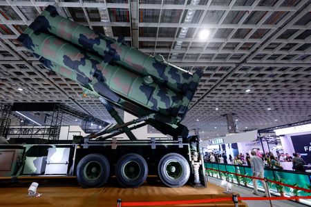 tagreuters.com2025binary_LYNXNPEL8H0DS-VIEWIMAGE