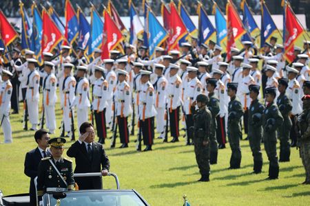 tagreuters.com2025binary_LYNXNPEL9019N-VIEWIMAGE