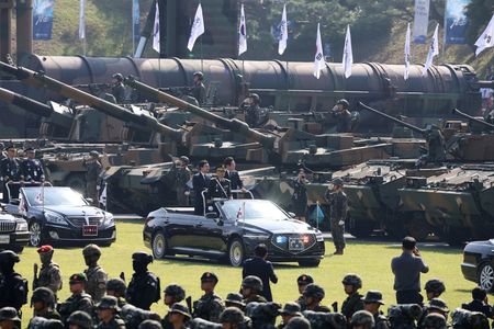 tagreuters.com2025binary_LYNXNPEL9019P-VIEWIMAGE