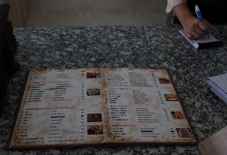 tagreuters.com2025binary_LYNXNPEL9103U-VIEWIMAGE