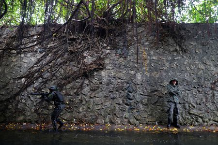 tagreuters.com2022binary_LYNXMPEI0C16C-VIEWIMAGE