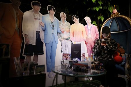 tagreuters.com2022binary_LYNXMPEI5E0DV-VIEWIMAGE