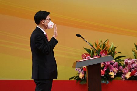 tagreuters.com2022binary_LYNXMPEI6019E-VIEWIMAGE