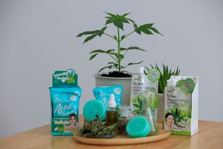 tagreuters.com2022binary_LYNXMPEI6Q03H-VIEWIMAGE