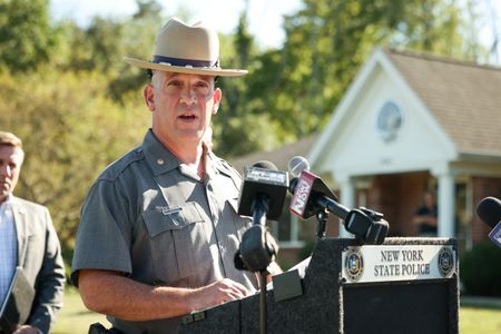 tagreuters.com2022binary_LYNXMPEI7B0YX-VIEWIMAGE