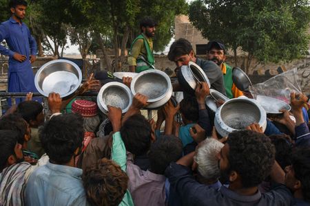 tagreuters.com2022binary_LYNXMPEI8A06J-VIEWIMAGE