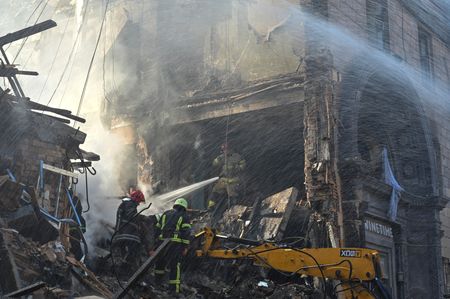 tagreuters.com2022binary_LYNXMPEI950O7-VIEWIMAGE