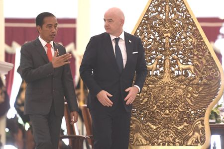 tagreuters.com2022binary_LYNXMPEI9H0H5-VIEWIMAGE