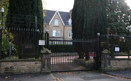 tagreuters.com2022binary_LYNXMPEI9I099-VIEWIMAGE