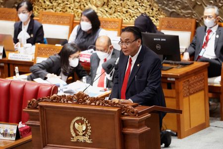 tagreuters.com2022binary_LYNXMPEIB505P-VIEWIMAGE