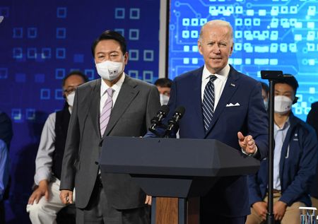 tagreuters.com2022binary_LYNXNPEI4K01J-VIEWIMAGE