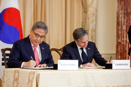 tagreuters.com2023binary_LYNXMPEJ120W4-VIEWIMAGE