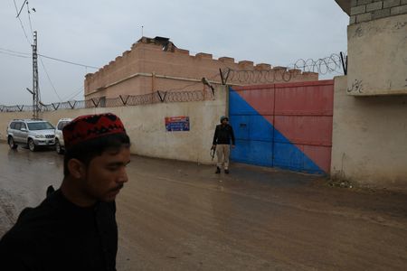 tagreuters.com2023binary_LYNXMPEJ1Q04Y-VIEWIMAGE