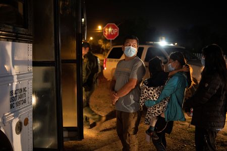 tagreuters.com2023binary_LYNXMPEJ3R0H4-VIEWIMAGE