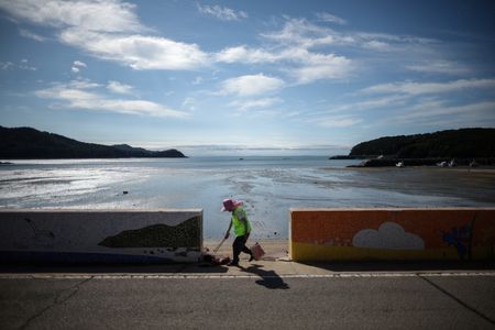 tagreuters.com2023binary_LYNXMPEJBB0VT-VIEWIMAGE