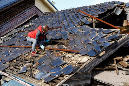 tagreuters.com2024binary_LYNXMPEK0408Q-VIEWIMAGE