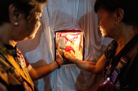 tagreuters.com2024binary_LYNXMPEK0803P-VIEWIMAGE