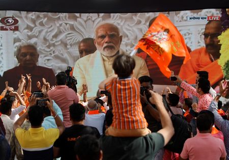 tagreuters.com2024binary_LYNXMPEK0L0F9-VIEWIMAGE