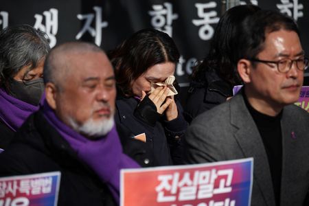 tagreuters.com2024binary_LYNXMPEK0T04Q-VIEWIMAGE