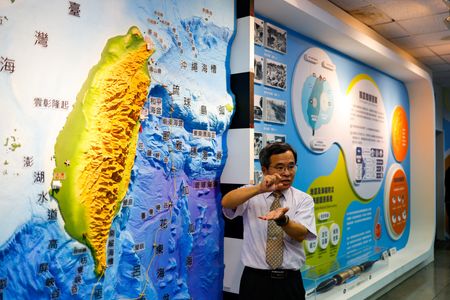 tagreuters.com2024binary_LYNXMPEK42013-VIEWIMAGE