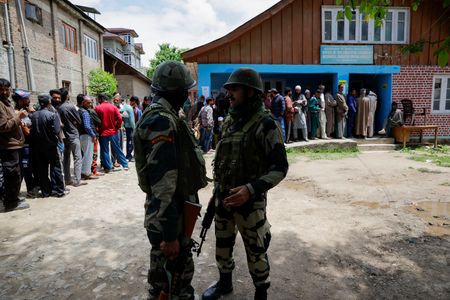 tagreuters.com2024binary_LYNXMPEK4C0KW-VIEWIMAGE