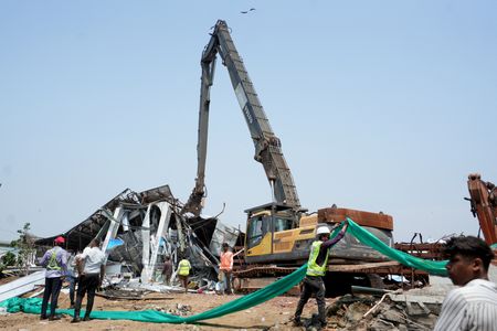 tagreuters.com2024binary_LYNXMPEK4D0LM-VIEWIMAGE