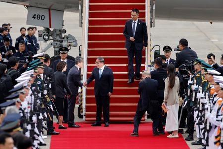 tagreuters.com2024binary_LYNXMPEK4P012-VIEWIMAGE