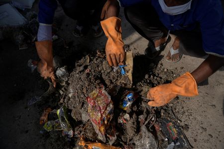 tagreuters.com2024binary_LYNXMPEK4T0E2-VIEWIMAGE