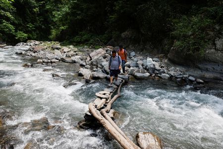 tagreuters.com2024binary_LYNXMPEK500Z8-VIEWIMAGE