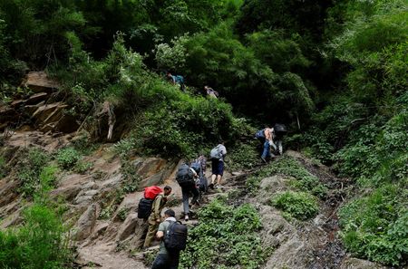 tagreuters.com2024binary_LYNXMPEK500ZA-VIEWIMAGE