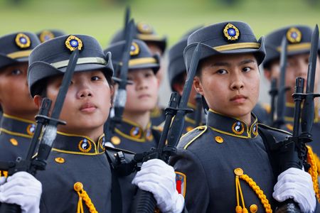 tagreuters.com2024binary_LYNXMPEK5F015-VIEWIMAGE