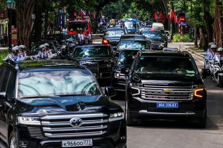 tagreuters.com2024binary_LYNXMPEK5I067-VIEWIMAGE