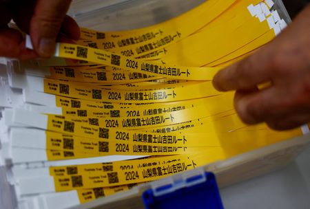 tagreuters.com2024binary_LYNXMPEK600JB-VIEWIMAGE