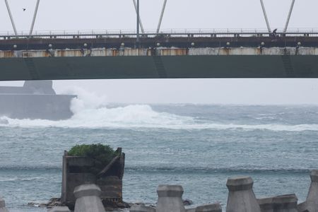 tagreuters.com2024binary_LYNXMPEK6N02B-VIEWIMAGE