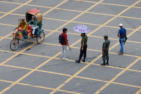 tagreuters.com2024binary_LYNXMPEK76084-VIEWIMAGE