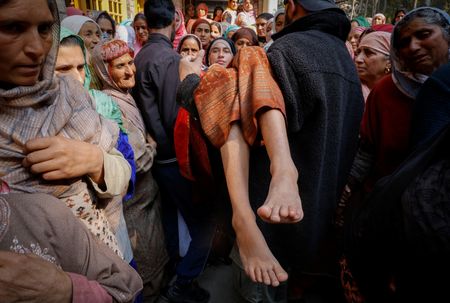 tagreuters.com2024binary_LYNXMPEK9K0B0-VIEWIMAGE