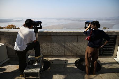 tagreuters.com2024binary_LYNXMPEK9U0B1-VIEWIMAGE