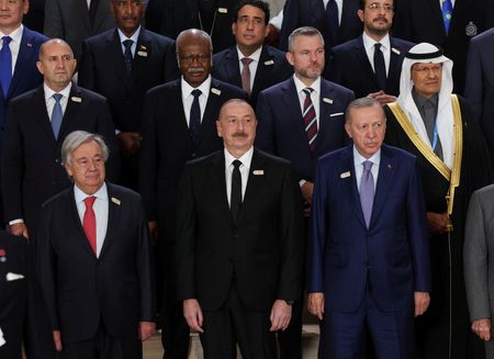 tagreuters.com2024binary_LYNXMPEKAB094-VIEWIMAGE