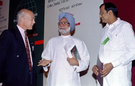 tagreuters.com2024binary_LYNXMPEKBP0D9-VIEWIMAGE