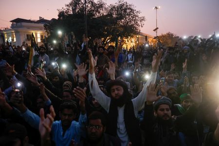 tagreuters.com2024binary_LYNXNPEK19048-VIEWIMAGE