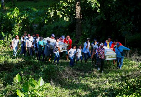 tagreuters.com2024binary_LYNXNPEK1E0DQ-VIEWIMAGE